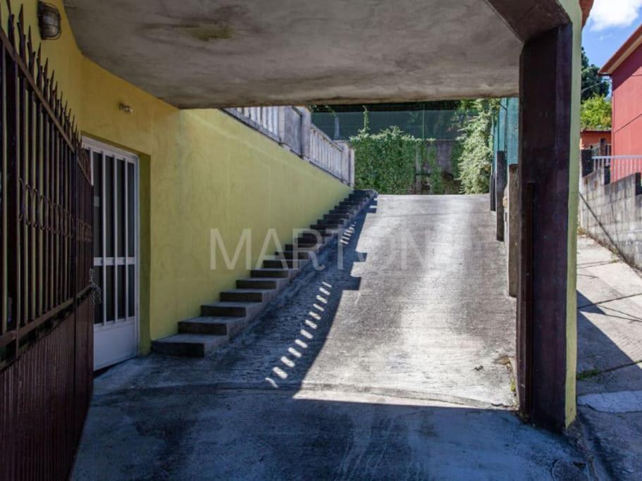 Casa Vacacional Vigo Planta Alta Villa Exterior photo